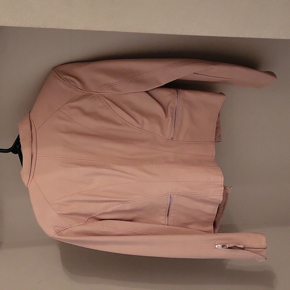 Womens faux leather jacket - Picture 3 of 3